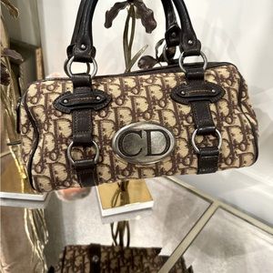 Authentic Christian Dior Vintage
Brown Logo Monogram Oblique
Canvas Satchel Bag